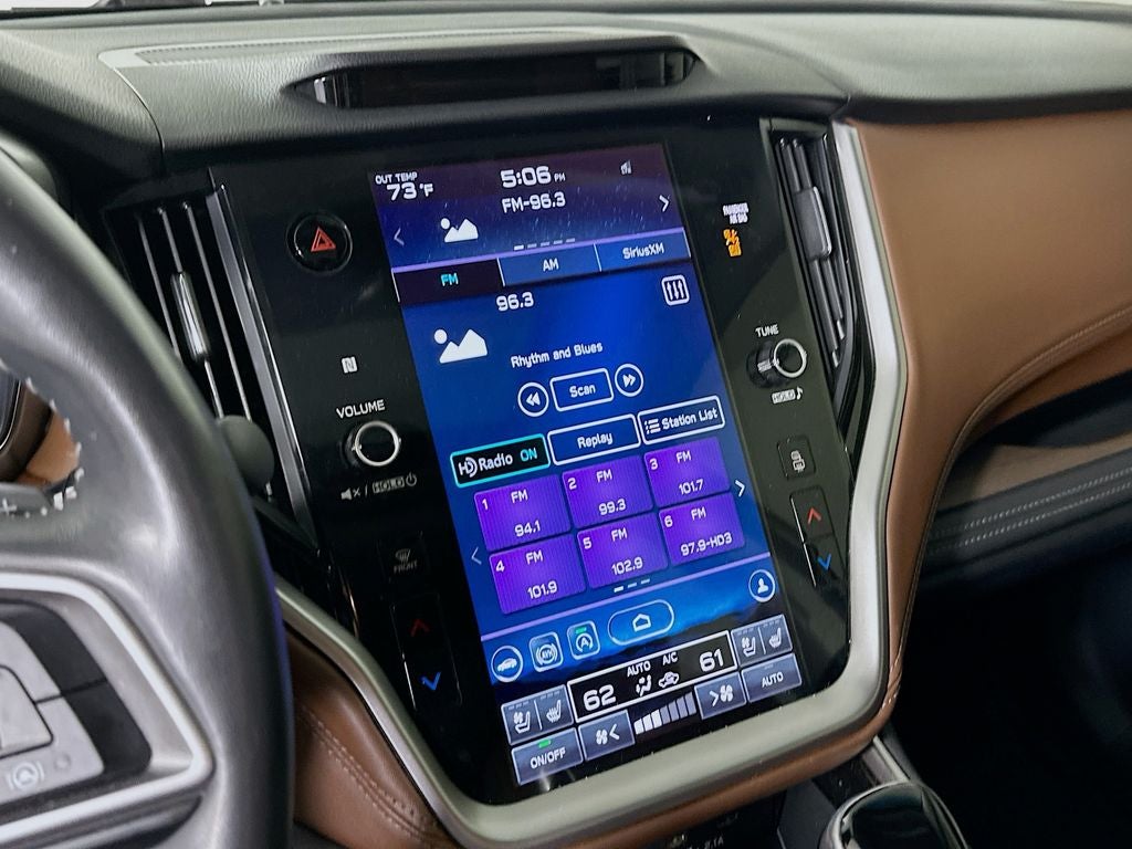 2022 Subaru Outback Touring