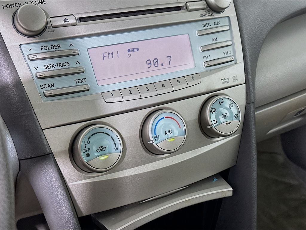 2009 Toyota Camry LE