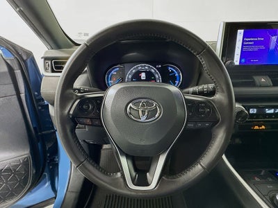 2023 Toyota RAV4 Hybrid SE