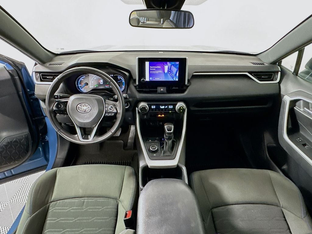 2023 Toyota RAV4 Hybrid SE