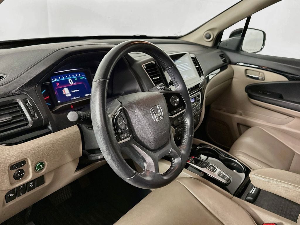 2022 Honda Pilot Touring 7 Passenger