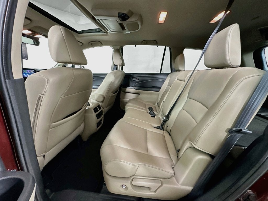 2021 Honda Pilot Touring 8 Passenger