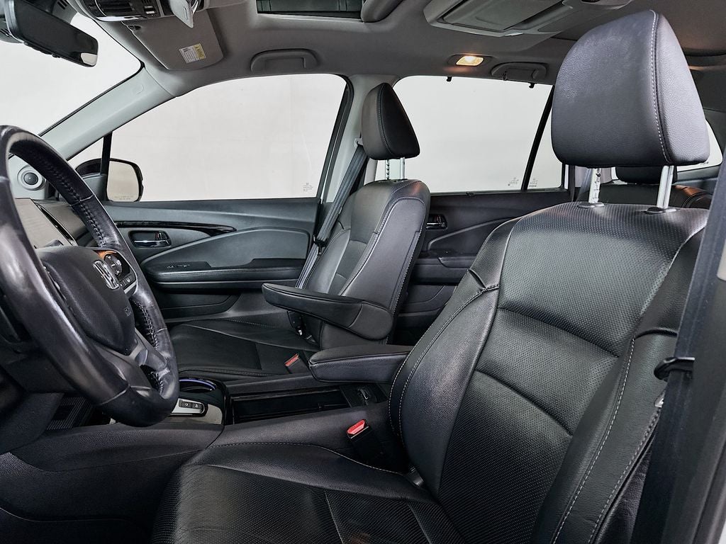 2020 Honda Pilot Elite