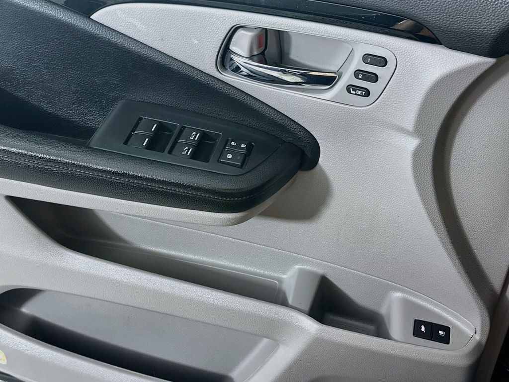 2022 Honda Pilot Touring 7 Passenger