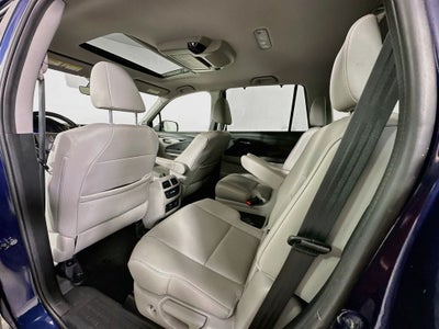 2022 Honda Pilot Touring 7 Passenger