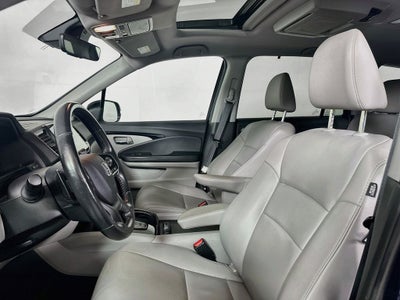 2022 Honda Pilot Touring 7 Passenger
