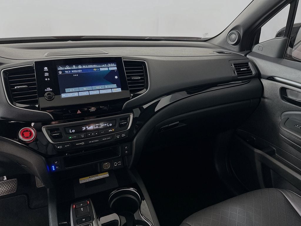2023 Honda Passport Elite