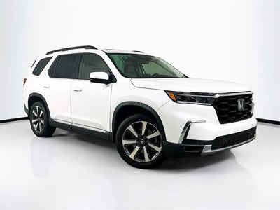 2025 Honda Pilot Touring