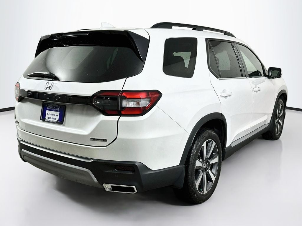 2025 Honda Pilot Touring+