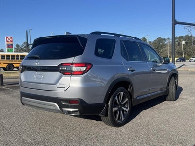 2023 Honda Pilot Touring