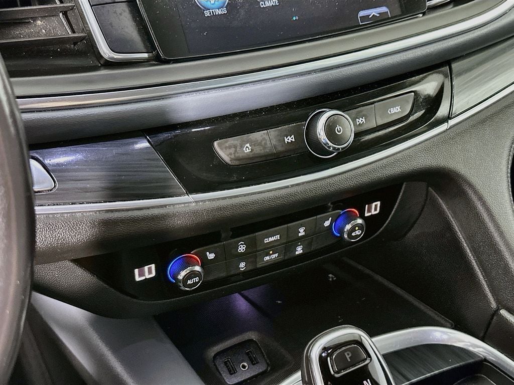 2019 Buick Enclave Essence