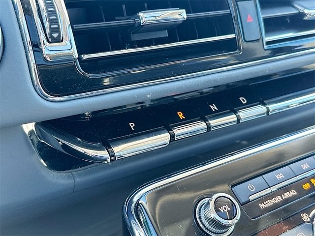 2022 Lincoln Navigator L Black Label