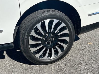 2022 Lincoln Navigator L Black Label