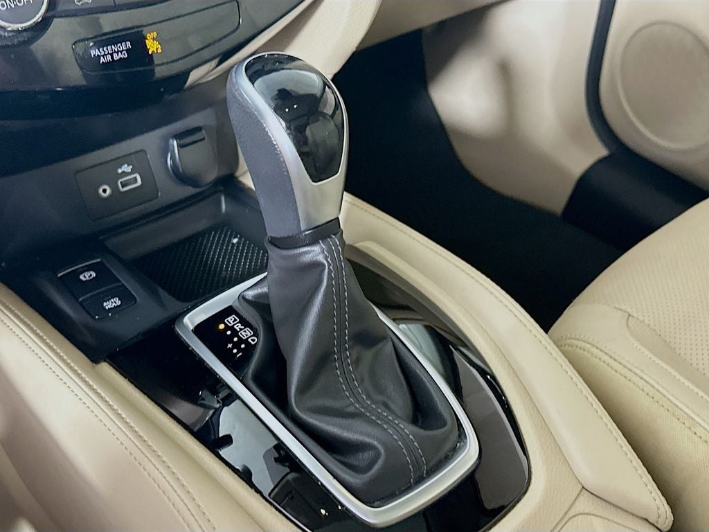 2020 Nissan Rogue SL