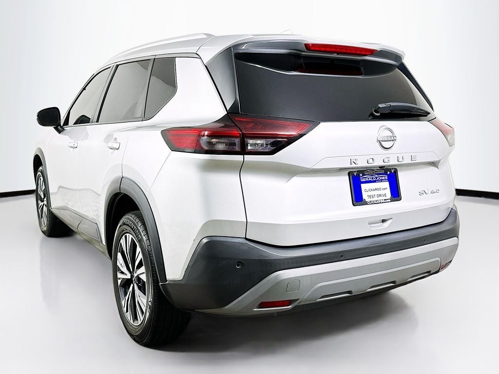 2022 Nissan Rogue SV
