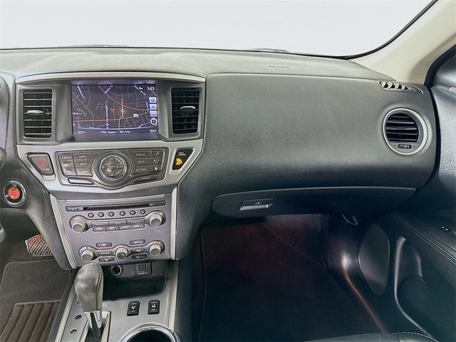 2019 Nissan Pathfinder SL