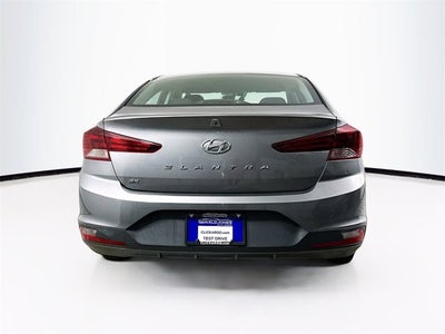 2020 Hyundai Elantra SE