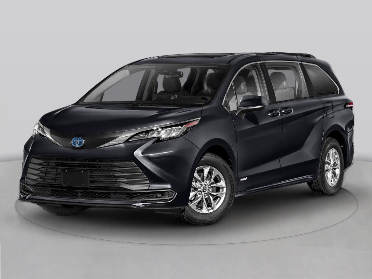 2023 Toyota Sienna XLE 8 Passenger
