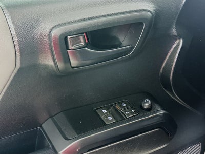 2019 Toyota Tacoma SR