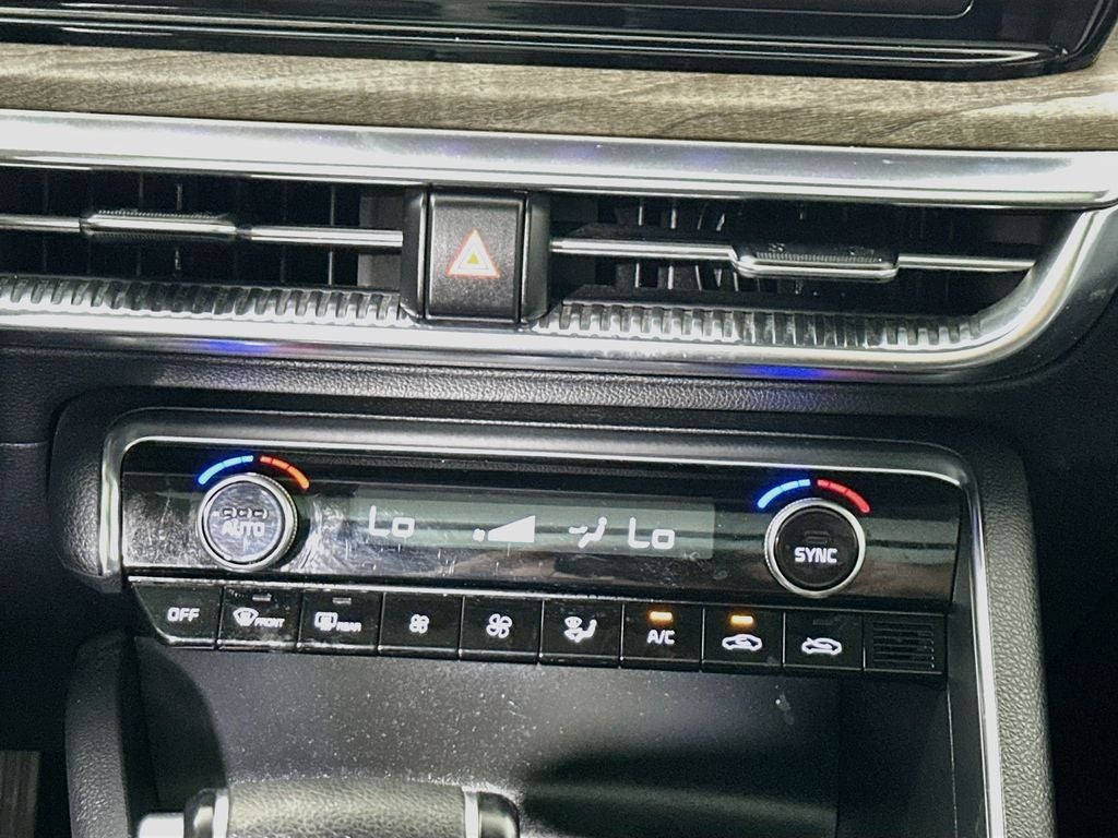 2022 Kia K5 EX