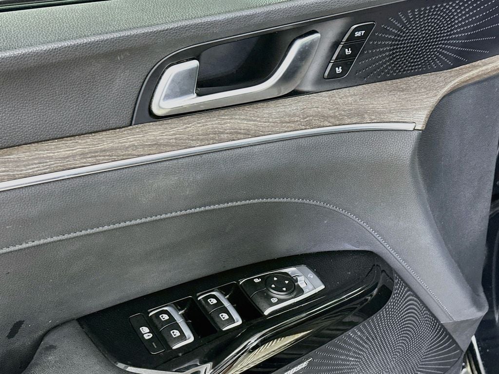 2022 Kia K5 EX