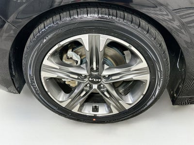 2022 Kia K5 EX