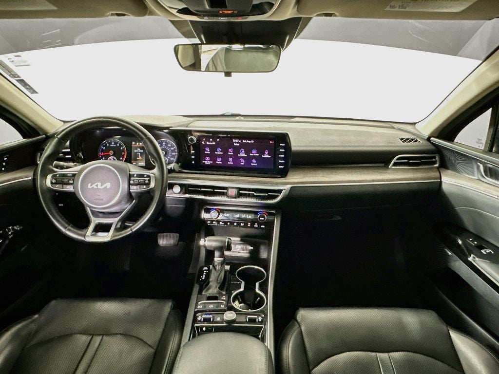 2022 Kia K5 EX