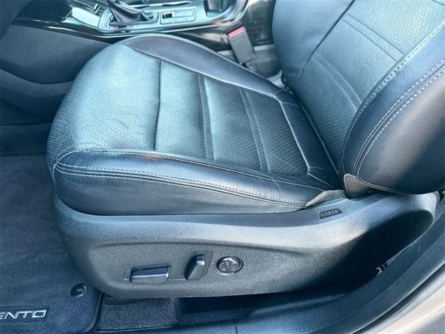 2019 Kia Sorento EX V6