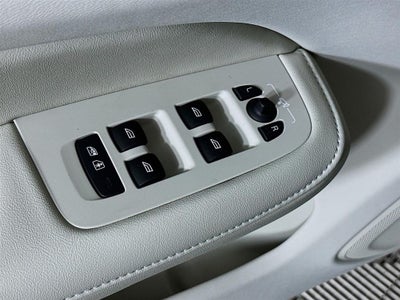 2024 Volvo S60 B5 Plus Dark Theme