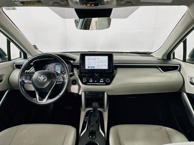 2024 Toyota Corolla Cross LE