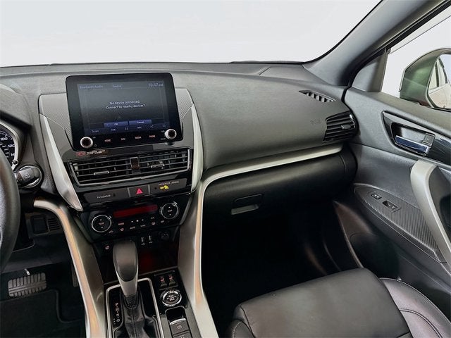 2022 Mitsubishi Eclipse Cross Base