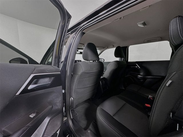 2024 Mitsubishi Outlander ES