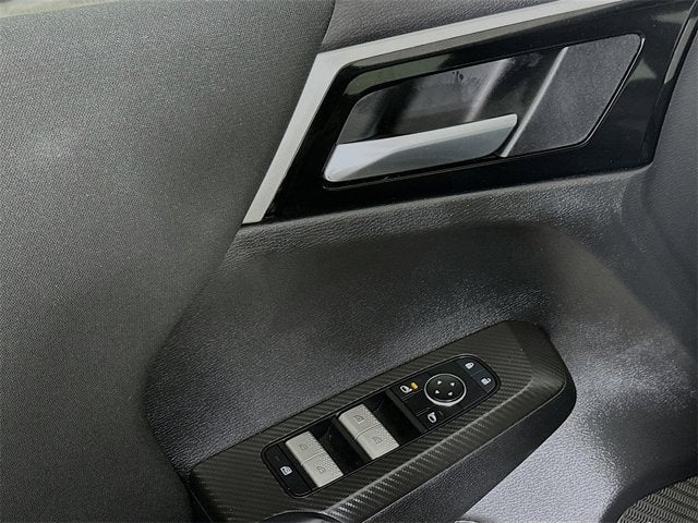 2024 Mitsubishi Outlander ES