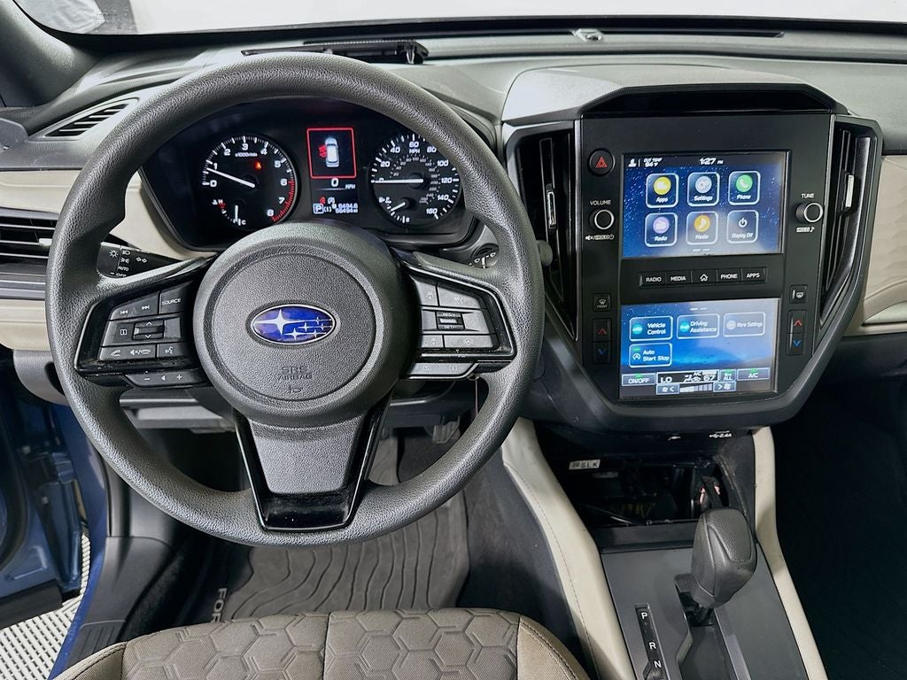 2025 Subaru Forester Base