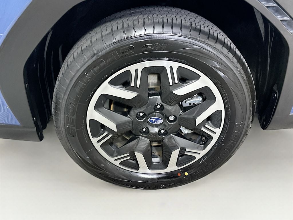 2025 Subaru Forester Base