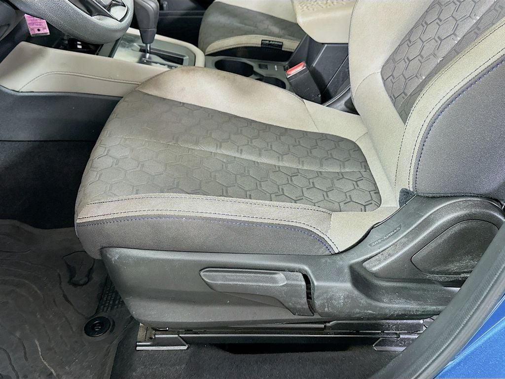 2025 Subaru Forester Base