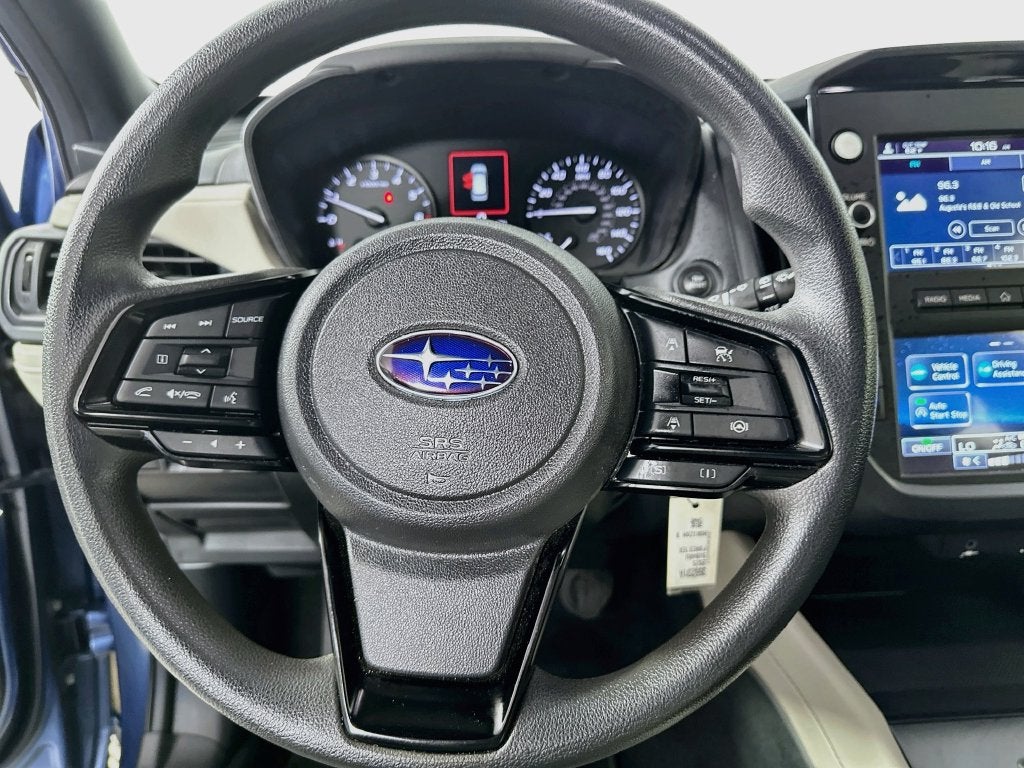 2025 Subaru Forester Base