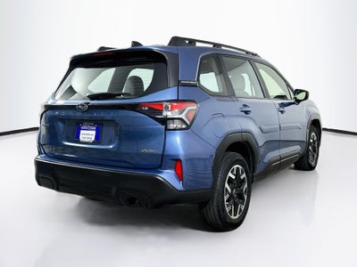 2025 Subaru Forester Base