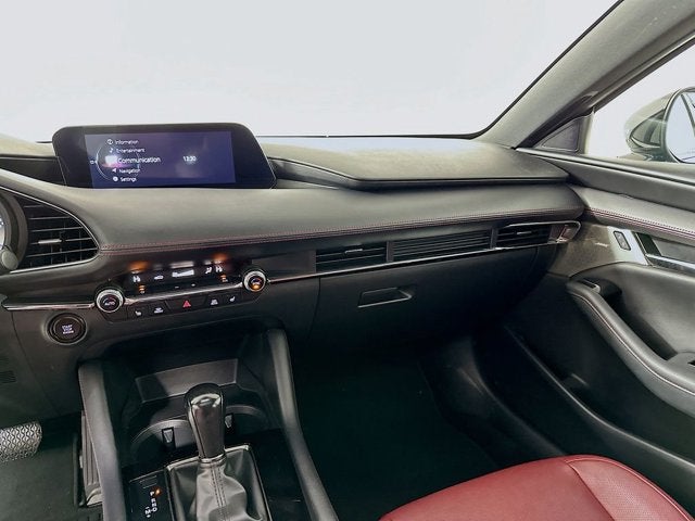 2022 Mazda Mazda3 Hatchback Carbon Edition
