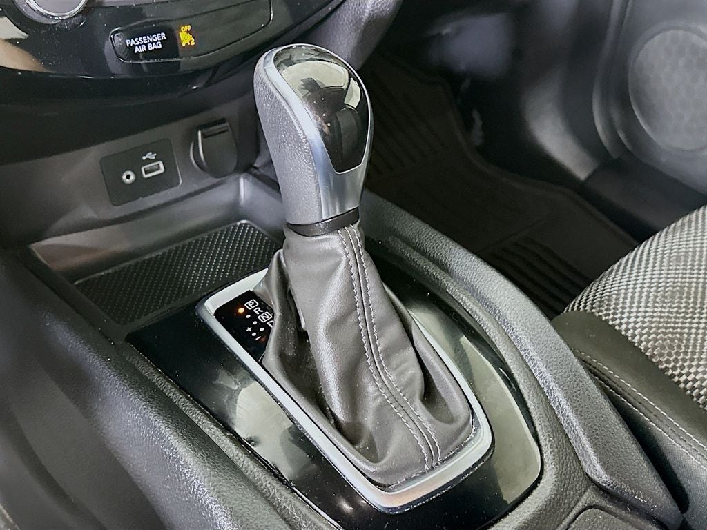 2021 Nissan Rogue Sport SV