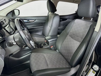 2021 Nissan Rogue Sport SV