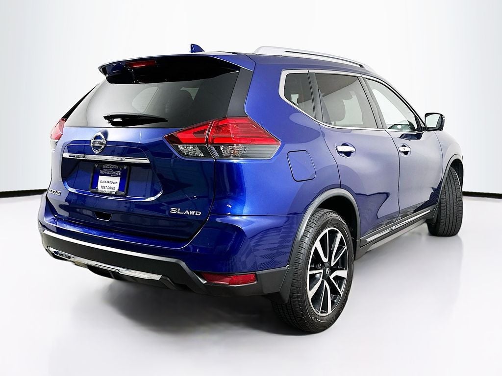 2017 Nissan Rogue SL