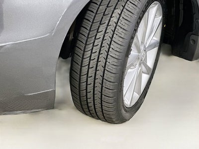 2014 Toyota Prius v Five