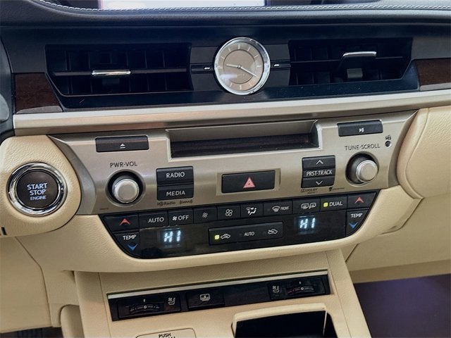 2013 Lexus ES 350 4dr Sdn