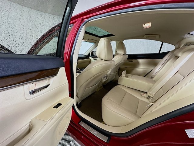 2013 Lexus ES 350 4dr Sdn