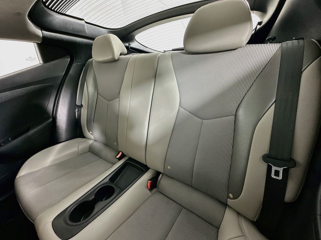 2014 Hyundai Veloster Base w/Gray