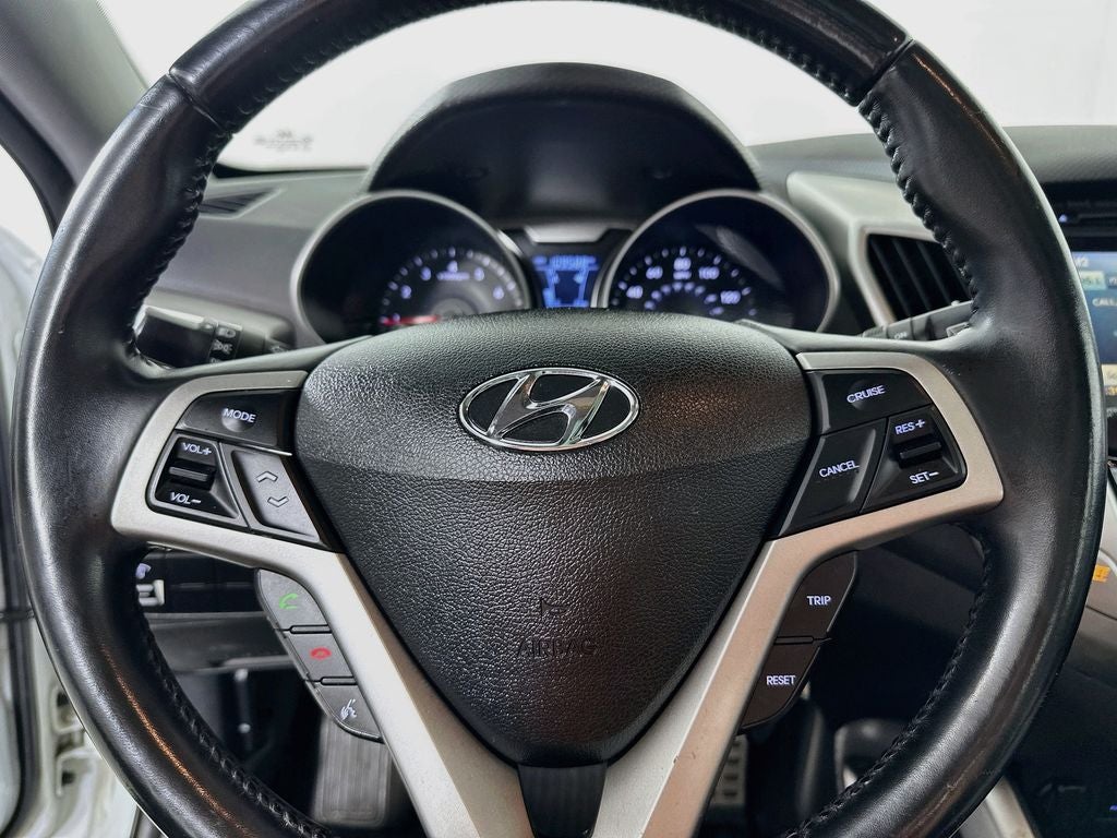 2014 Hyundai Veloster Base w/Gray