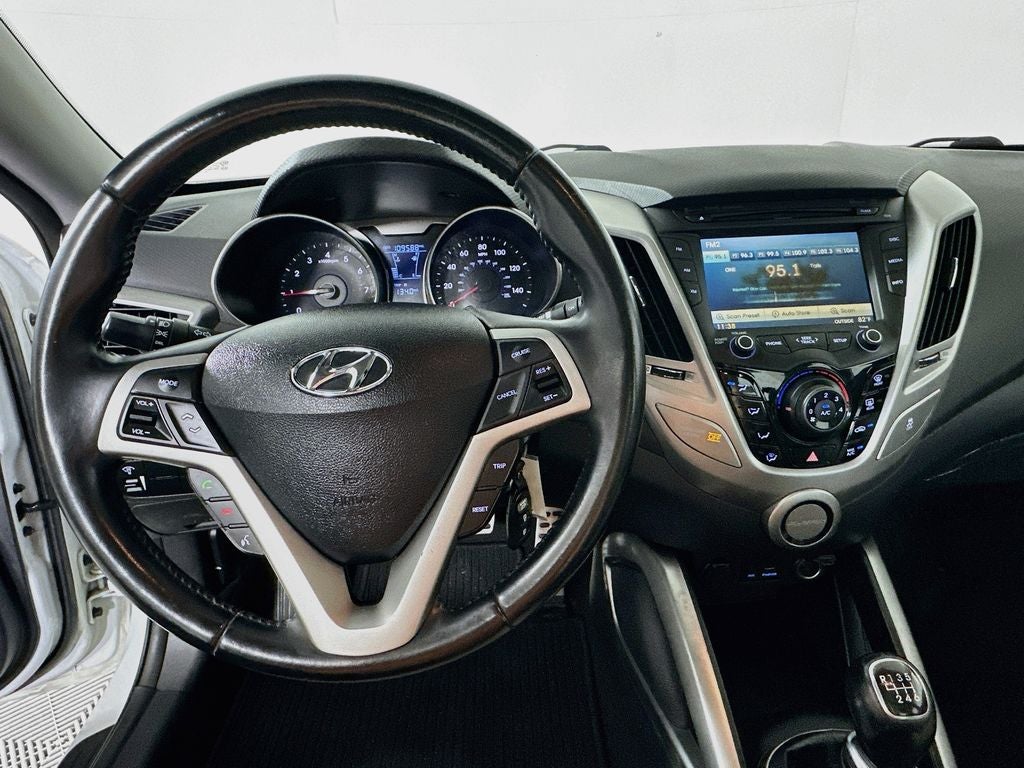 2014 Hyundai Veloster Base w/Gray