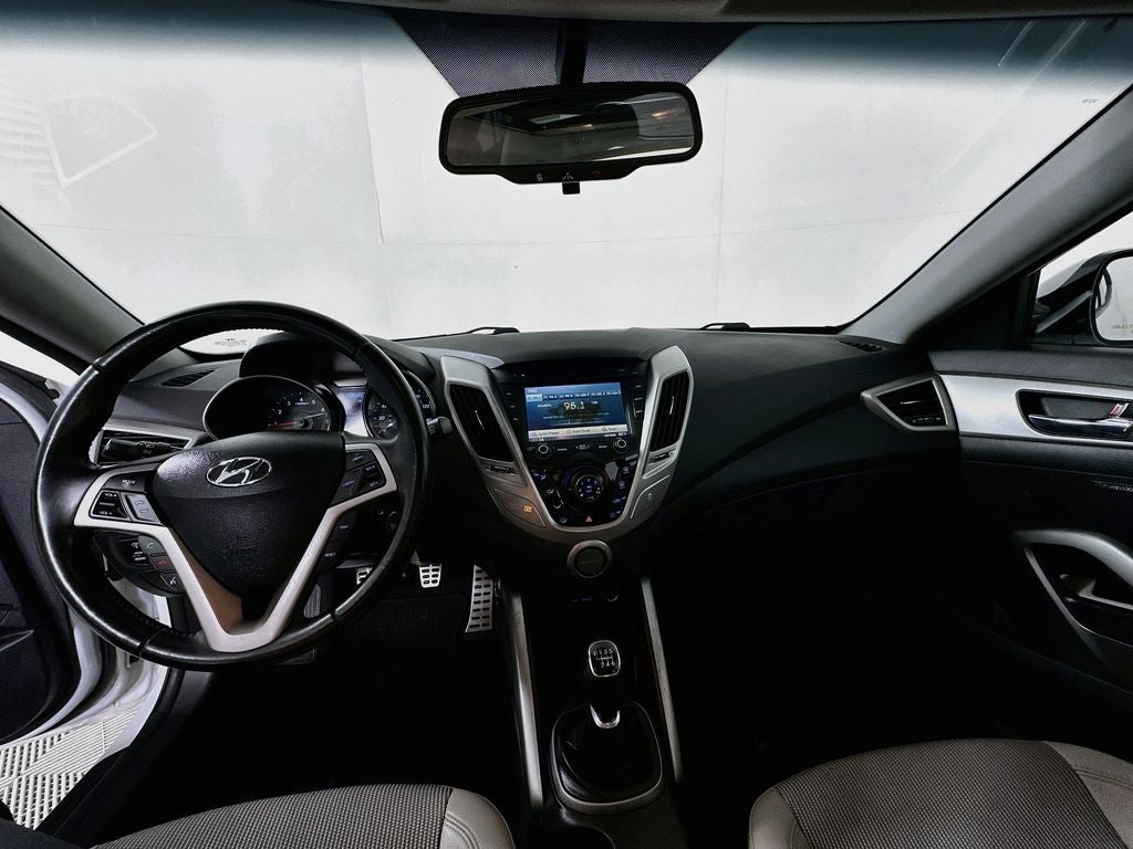 2014 Hyundai Veloster Base w/Gray