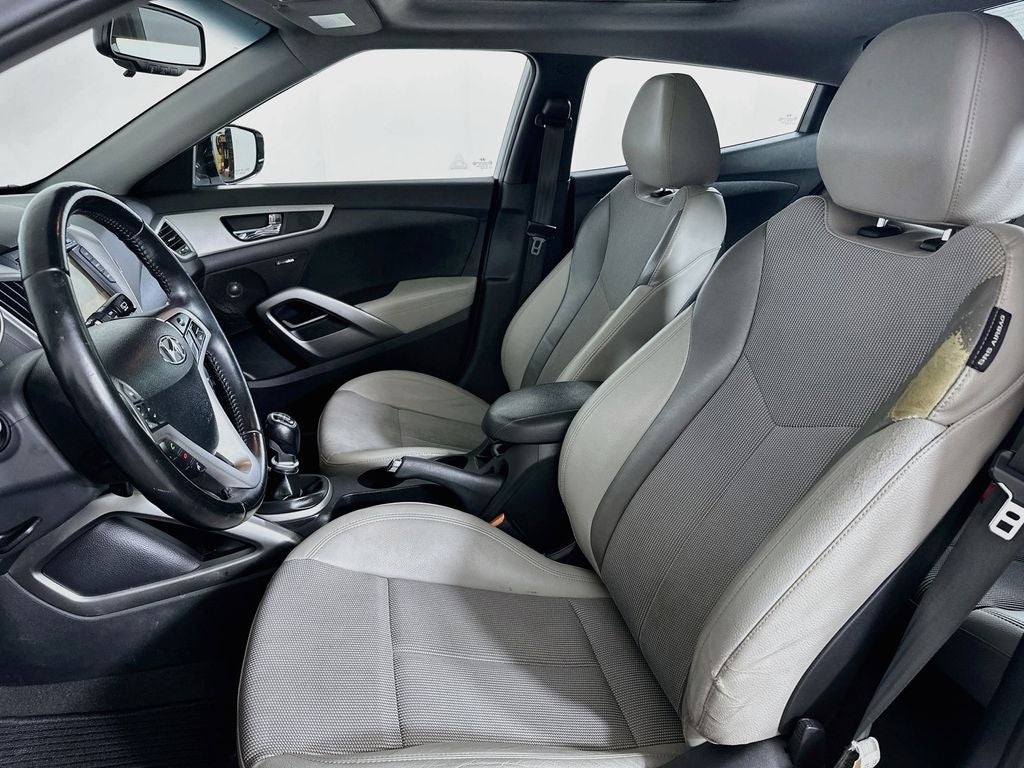 2014 Hyundai Veloster Base w/Gray